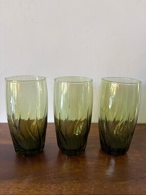 ANCHOR HOCKING - Central Park Tumblers in Ivy Green - set of 3